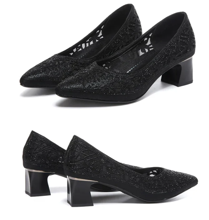 USS Shoes Mary Women's Rhinestone Pointed Toe Pumps